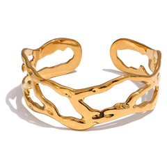Gold geometric cuff bracelet in 18K PVD stainless steel