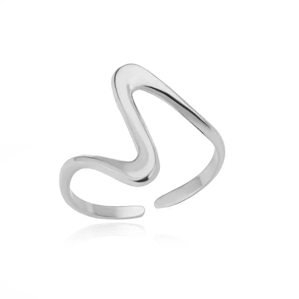 Women’s geometric wave design fashion ring
